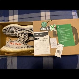adidas Yeezy Boost 350 V2 zebra